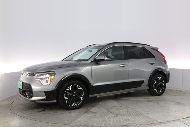 2023 Kia Niro EV — photo 14 of 20