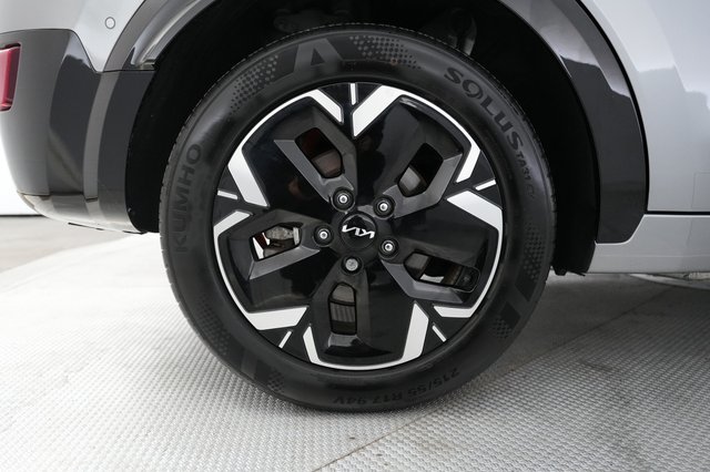 2023 Kia Niro EV — photo 16 of 20