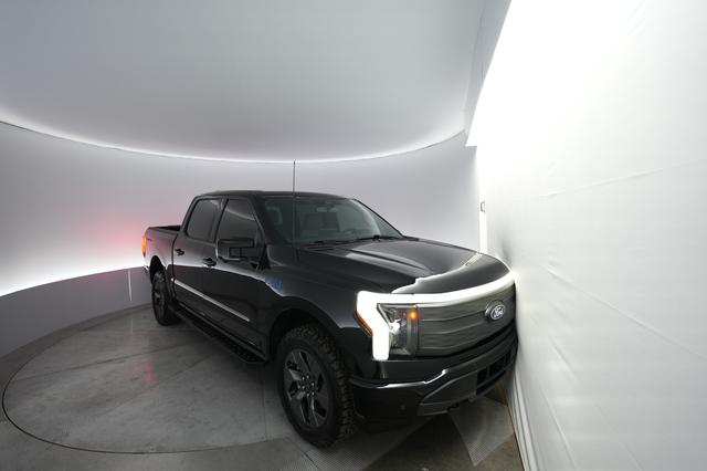 2024 Ford F-150 Lightning — VIN 1FT6W5L79RWG07555