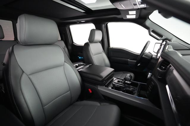 2024 Ford F-150 Lightning — photo 2 of 15