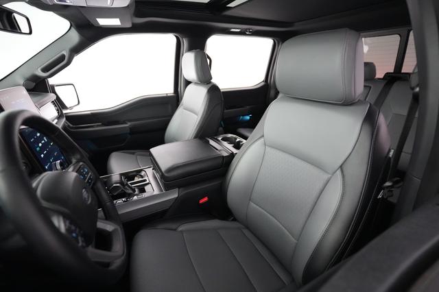 2024 Ford F-150 Lightning — photo 3 of 15