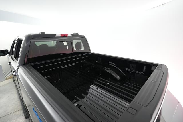 2024 Ford F-150 Lightning — photo 6 of 15