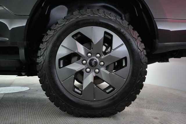 2024 Ford F-150 Lightning — photo 11 of 15