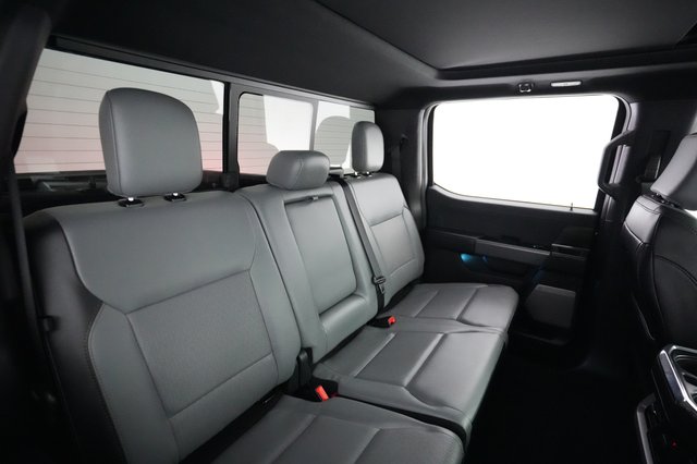 2024 Ford F-150 Lightning — photo 4 of 15