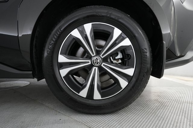 2024 Toyota bZ4X — photo 15 of 21