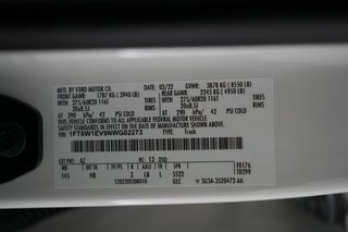 2022 Ford F-150 Lightning — photo 16 of 16