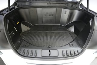 2022 Ford F-150 Lightning — photo 15 of 16