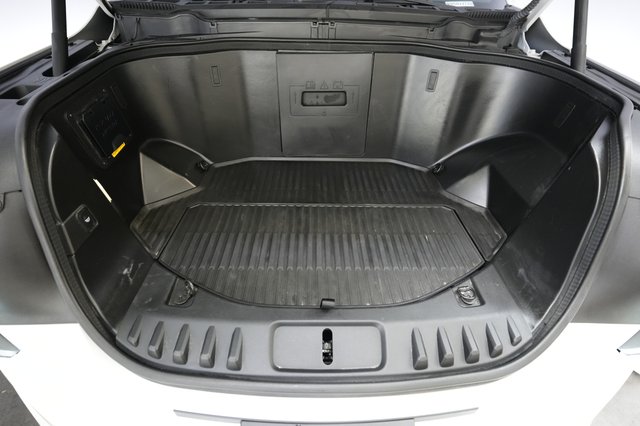 2022 Ford F-150 Lightning — photo 15 of 16