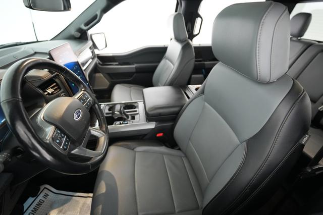 2022 Ford F-150 Lightning — photo 3 of 16