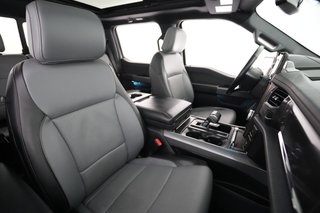 2022 Ford F-150 Lightning — photo 13 of 16