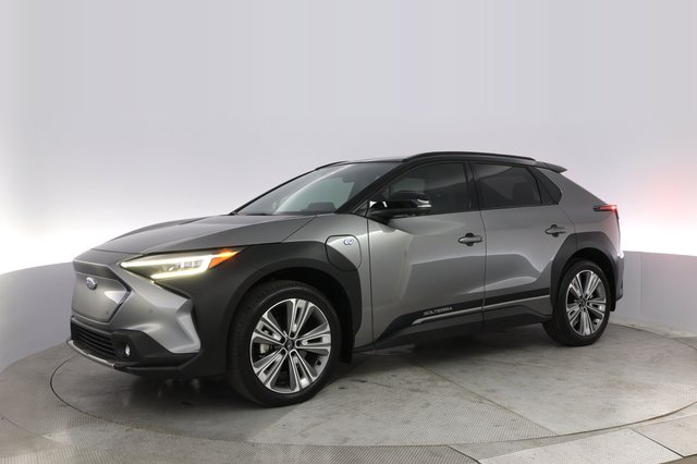 2024 Subaru Solterra — photo 14 of 23
