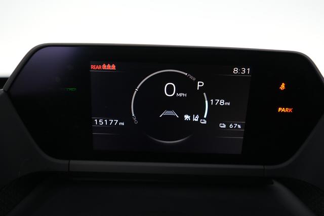 2024 Subaru Solterra — photo 5 of 23