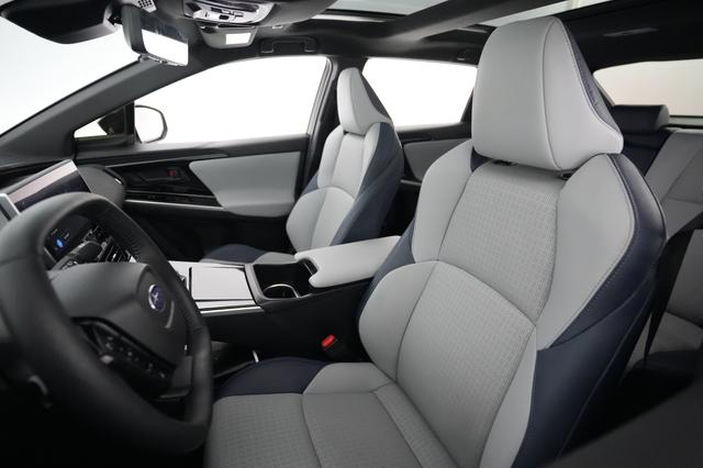 2024 Subaru Solterra — photo 3 of 23