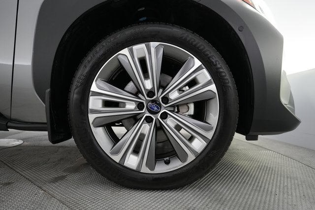 2024 Subaru Solterra — photo 7 of 23