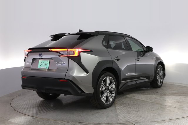 2024 Subaru Solterra — photo 2 of 23