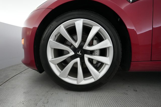 2020 Tesla Model 3 — photo 15 of 24
