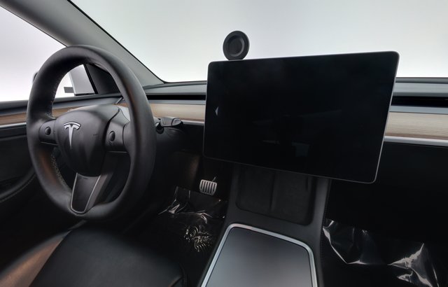 2023 Tesla Model Y — photo 20 of 24