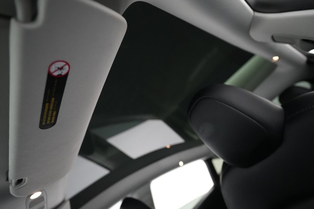 2023 Tesla Model Y — photo 22 of 24