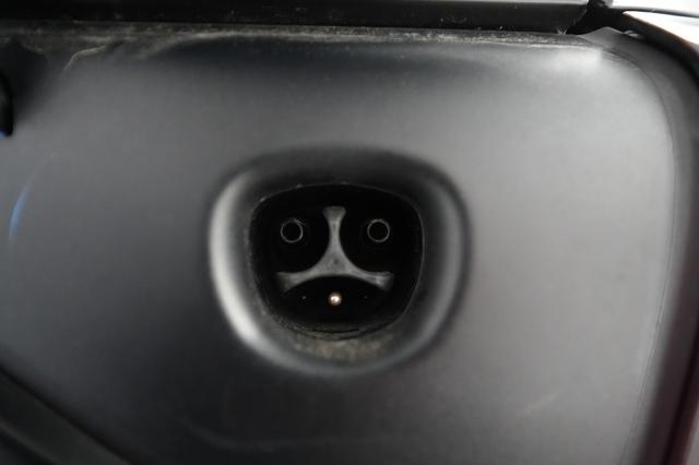 2022 Tesla Model Y — photo 8 of 28