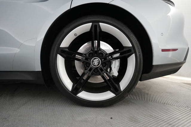 2020 Porsche Taycan