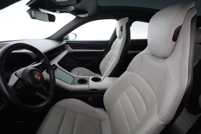 2020 Porsche Taycan