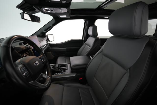 2022 Ford F-150 Lightning — photo 3 of 15