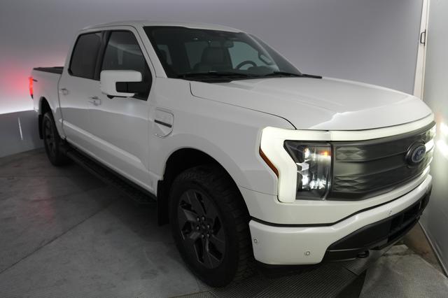 2022 Ford F-150 Lightning — VIN 1FT6W1EV9NWG03214