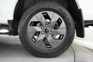 2022 Ford F-150 Lightning — photo 11 of 15