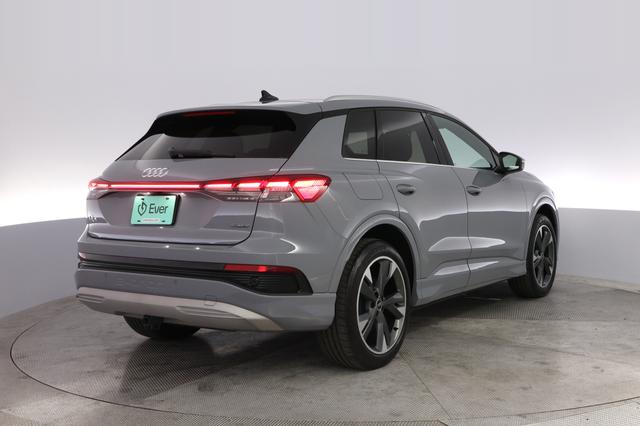 2022 Audi Q4 e-tron — photo 2 of 21