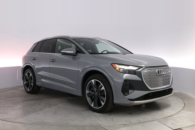 2022 Audi Q4 e-tron — photo 10 of 21