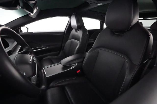 2023 Lucid Air — photo 3 of 21