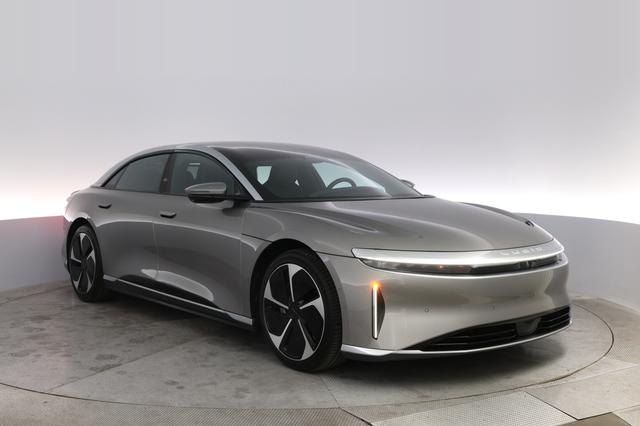 2023 Lucid Air — photo 10 of 21