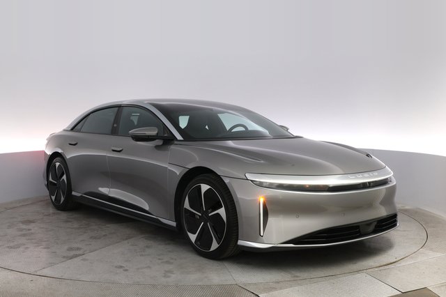 2023 Lucid Air — photo 10 of 21