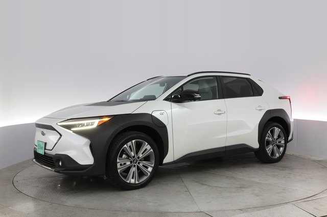 2023 Subaru Solterra — photo 14 of 20