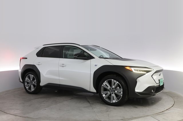 2023 Subaru Solterra — photo 11 of 20