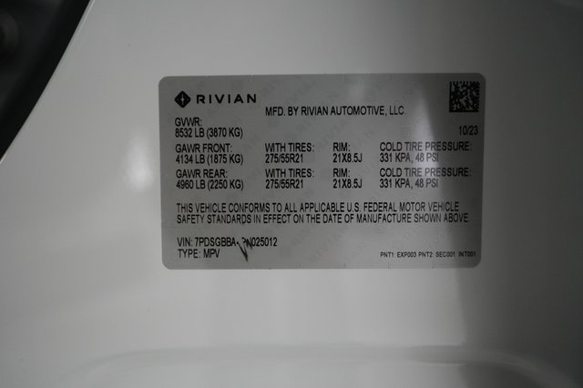 2023 Rivian R1S — photo 24 of 24