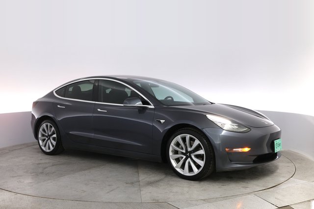2019 Tesla Model 3 — photo 11 of 24