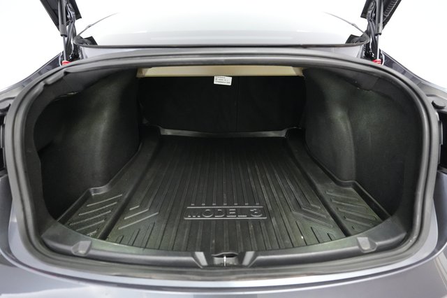 2019 Tesla Model 3 — photo 6 of 24