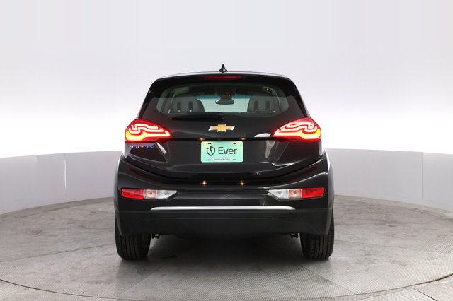 2021 Chevrolet Bolt EV — photo 12 of 20