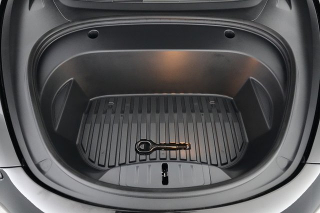 2022 Tesla Model 3 — photo 21 of 22