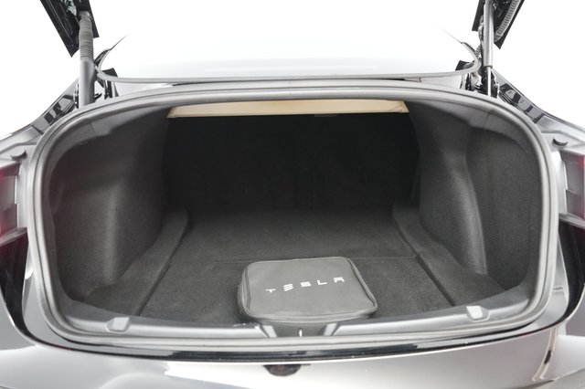 2022 Tesla Model 3 — photo 6 of 22