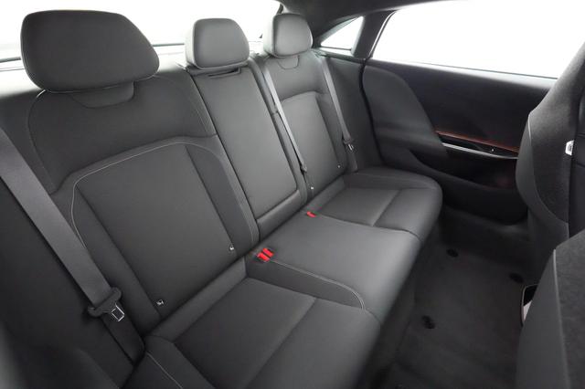 2023 Lucid Air — photo 4 of 20