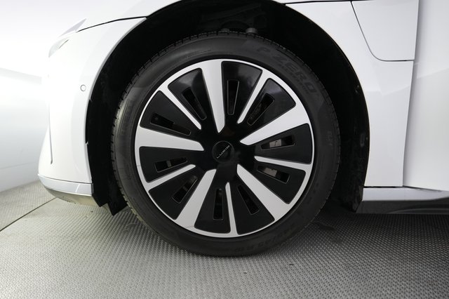 2023 Lucid Air — photo 16 of 20