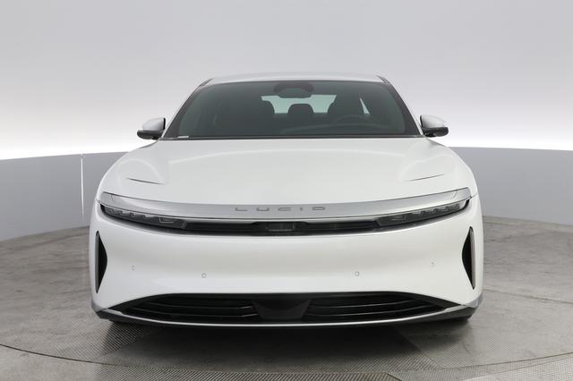 2023 Lucid Air — photo 9 of 20