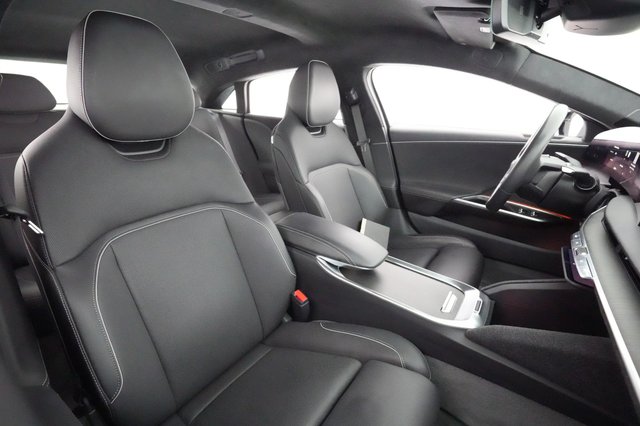 2023 Lucid Air — photo 5 of 20