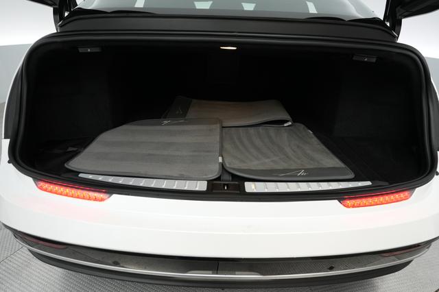2023 Lucid Air — photo 6 of 20