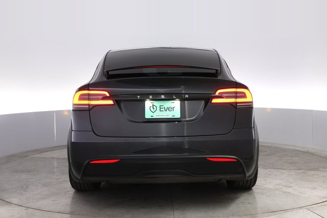 2023 Tesla Model X — photo 12 of 30
