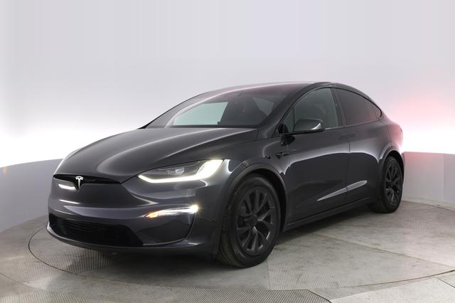 2023 Tesla Model X — VIN 7SAXCBE53PF421201