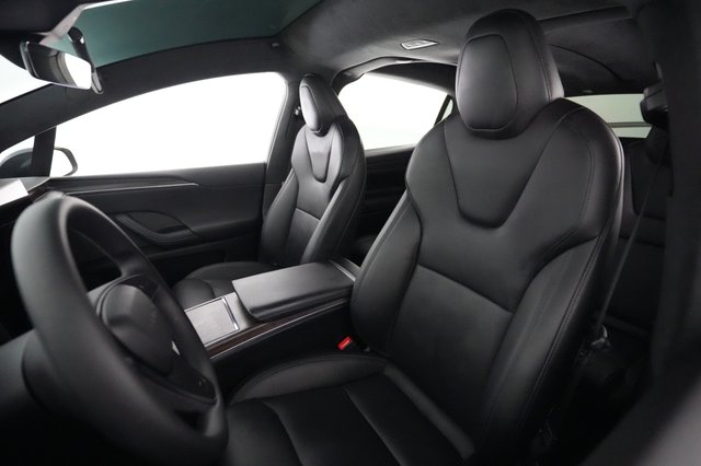 2023 Tesla Model X — photo 3 of 30