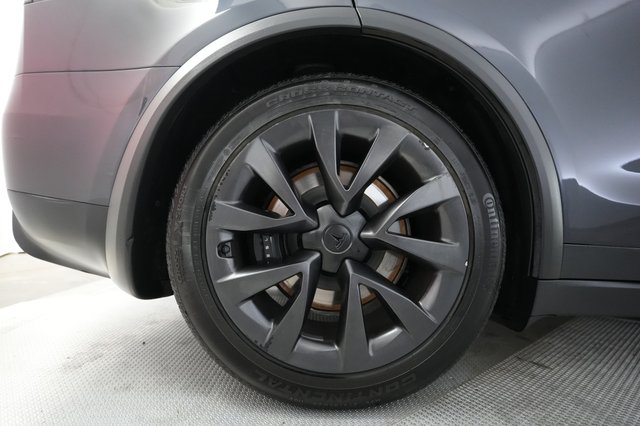 2023 Tesla Model X — photo 15 of 30